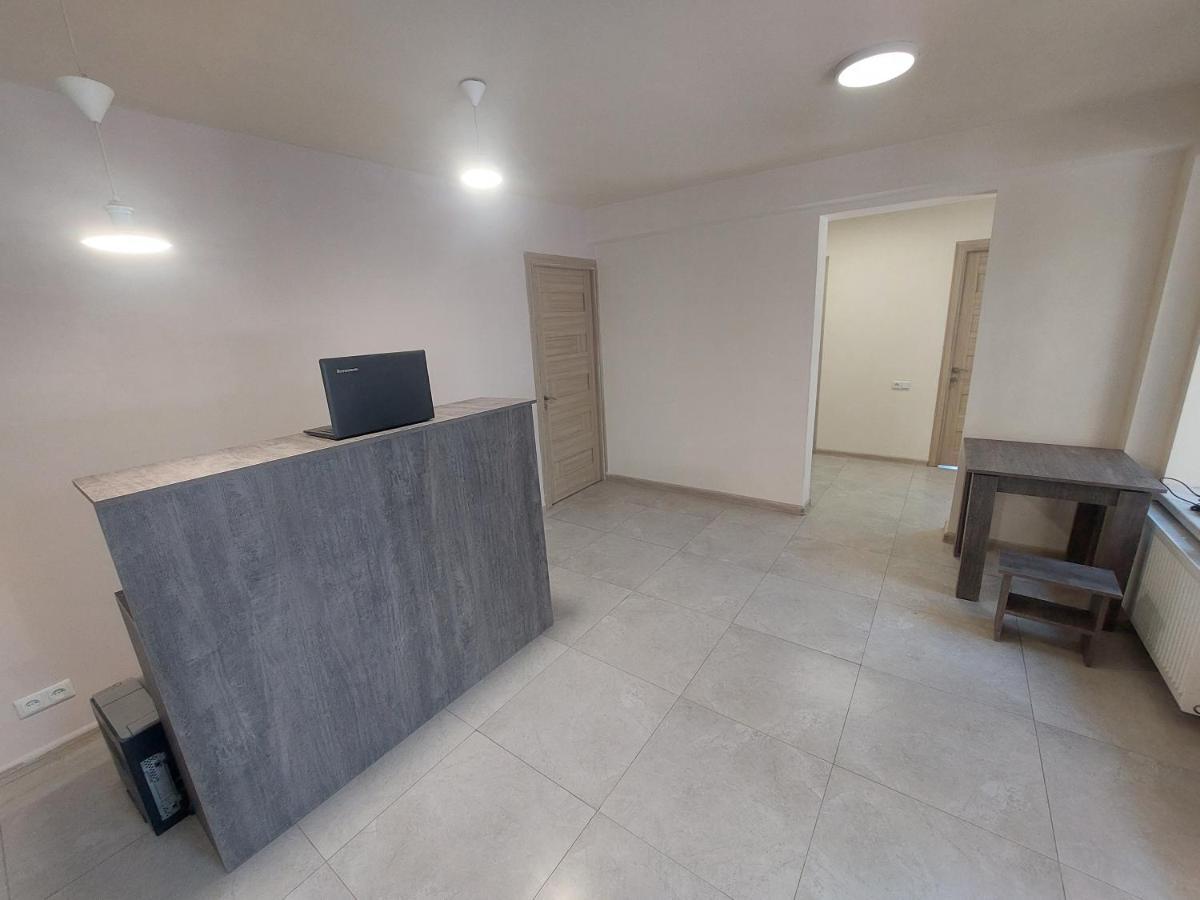 The Best Hotel-Hostel Yerevan Exterior photo